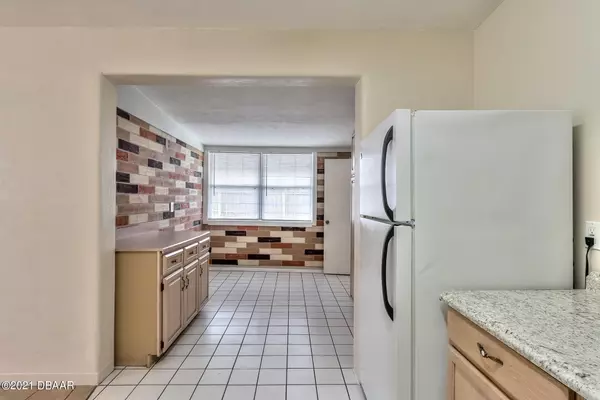 Port Orange, FL 32129,835 2nd ST