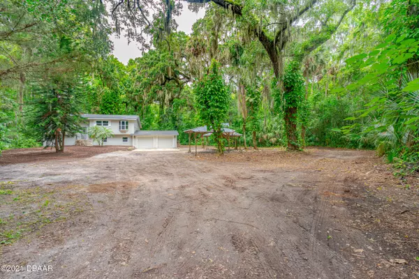 Port Orange, FL 32129,890 Chipmunk TRL