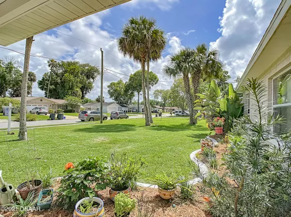 Ormond Beach, FL 32174,27 Laurel Oaks CIR