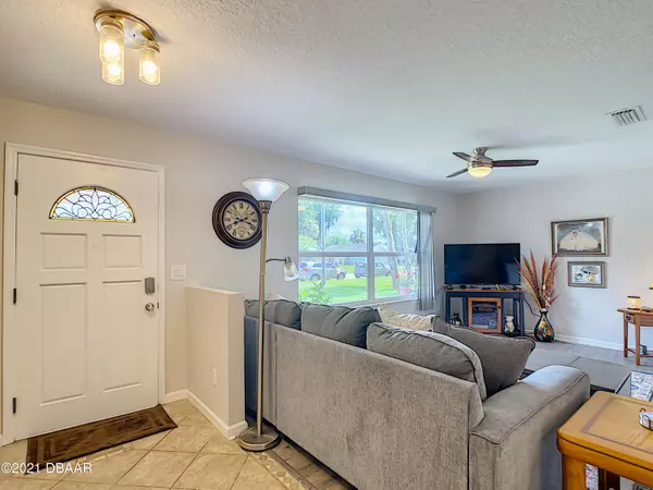 Ormond Beach, FL 32174,27 Laurel Oaks CIR