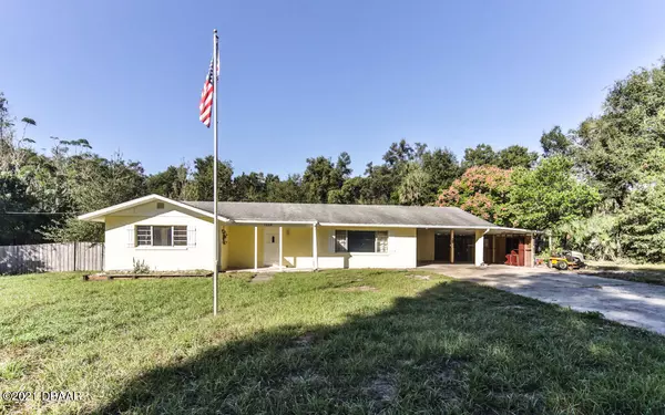 1520 Orange AVE, Deland, FL 32720