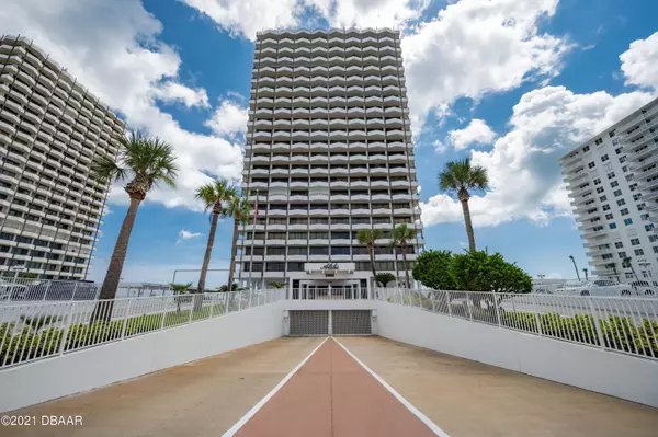 2828 Atlantic AVE #705, Daytona Beach, FL 32118