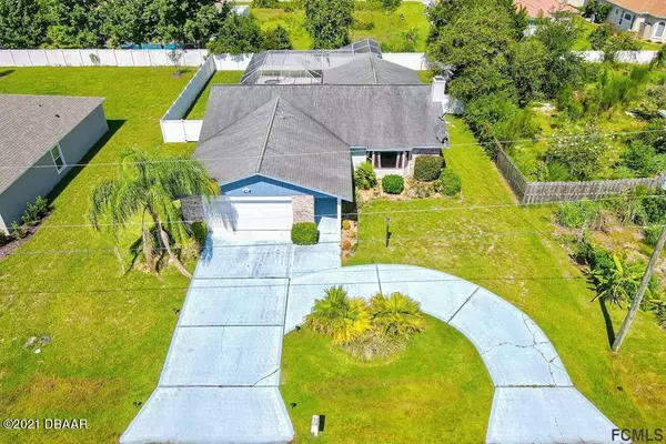 4 Rocket LN, Palm Coast, FL 32164