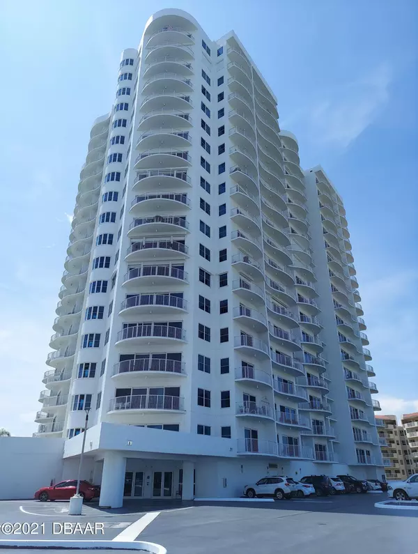 2 Oceans West BLVD #1800, Daytona Beach Shores, FL 32118