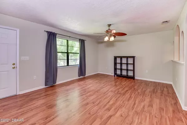 Deland, FL 32724,1993 1st AVE