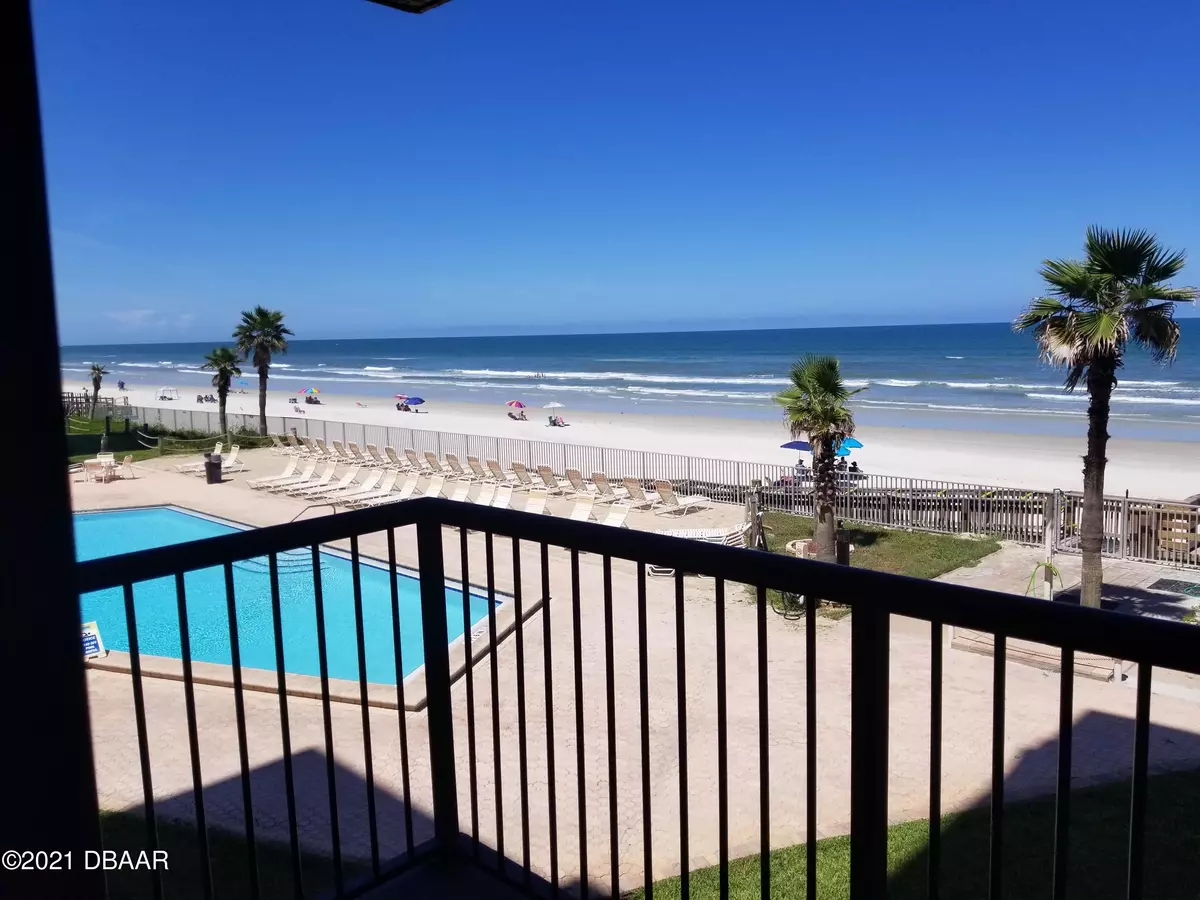 New Smyrna Beach, FL 32169,4141 Atlantic AVE #202