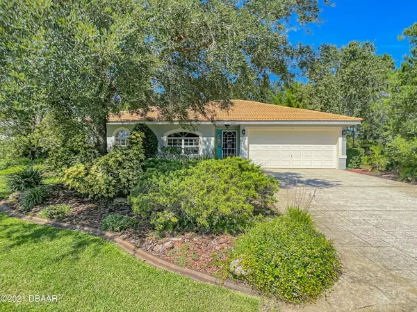 4 Rocking LN, Palm Coast, FL 32164