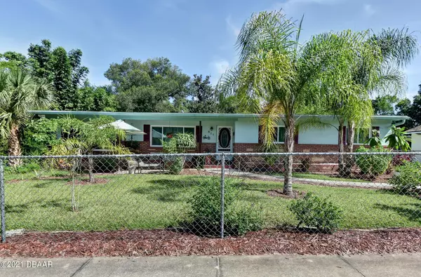 817 Euclid AVE, Deland, FL 32720