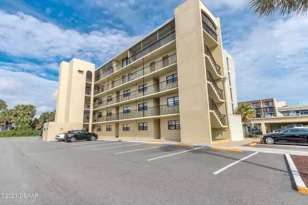 1433 Atlantic AVE #426, Daytona Beach, FL 32118