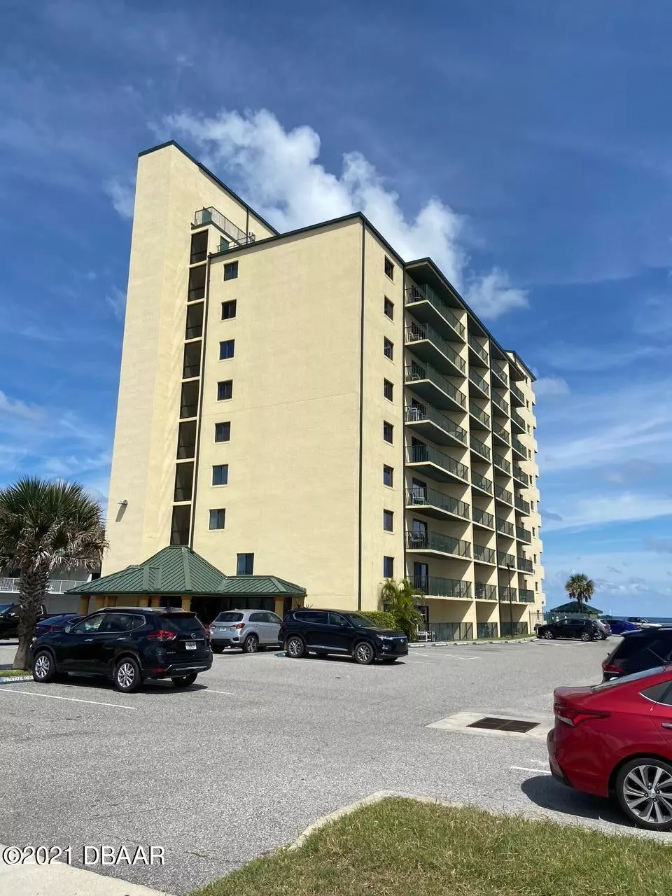 Daytona Beach Shores, FL 32118,3647 Atlantic AVE #906