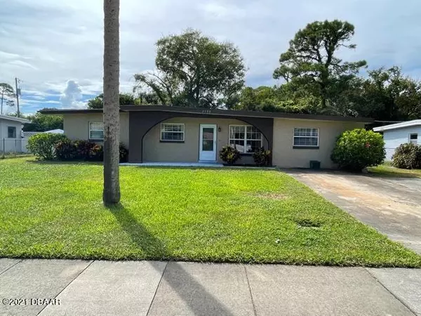 2190 Anastasia DR, South Daytona, FL 32119