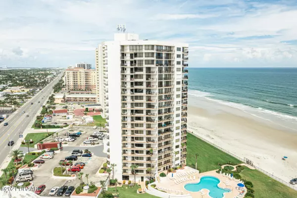 Daytona Beach Shores, FL 32118,2555 Atlantic AVE #PH3