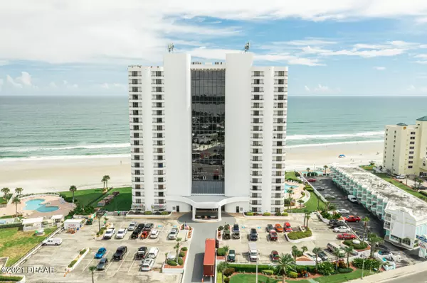 Daytona Beach Shores, FL 32118,2555 Atlantic AVE #PH3