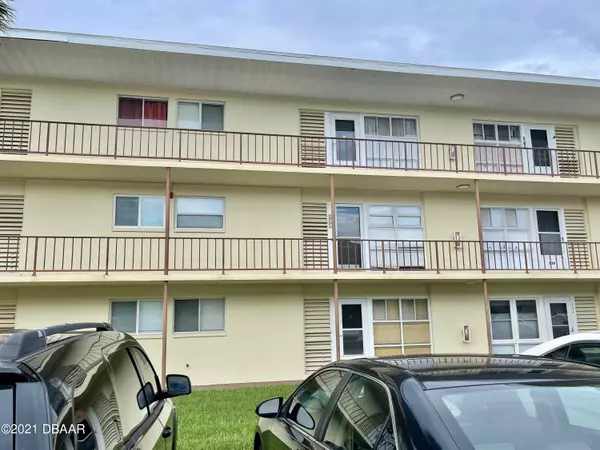 Daytona Beach, FL 32114,715 Beach ST #212D