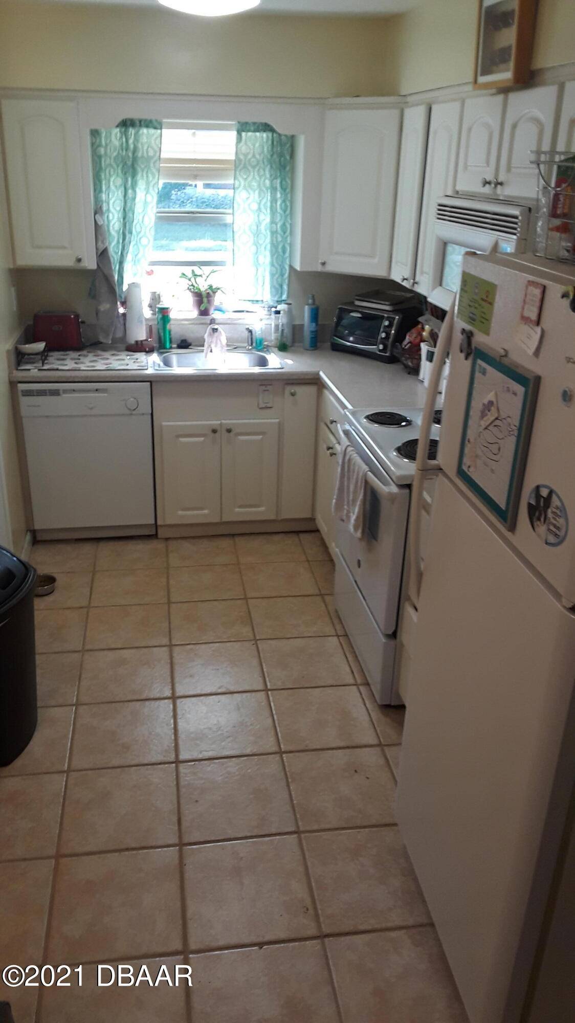 Ormond Beach, FL 32174,281 Tropical LN