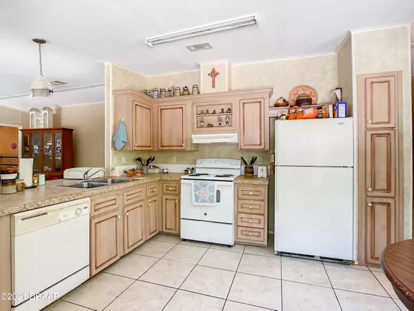 Pomona Park, FL 32181,117 Lincoln AVE