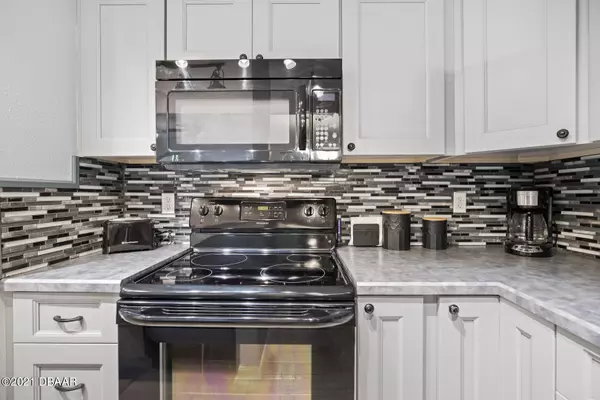 Deltona, FL 32725,190 Hickory Woods CT #5A