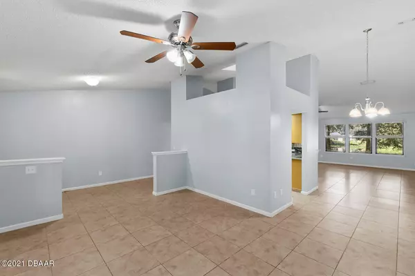 Jacksonville, FL 32225,13944 Norway Pine PL