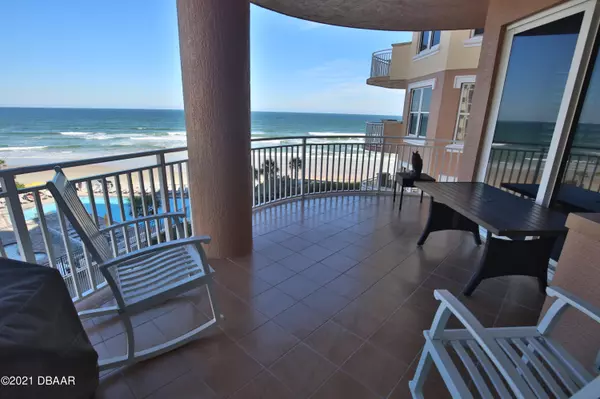 Daytona Beach Shores, FL 32118,2515 Atlantic AVE #402