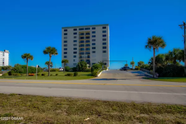 Ormond Beach, FL 32176,1513 Ocean Shore BLVD #2F