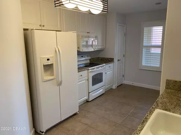 New Smyrna Beach, FL 32168,424 Luna Bella LN #229