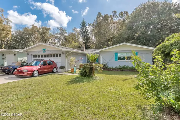 Holly Hill, FL 32117,607 Center LN