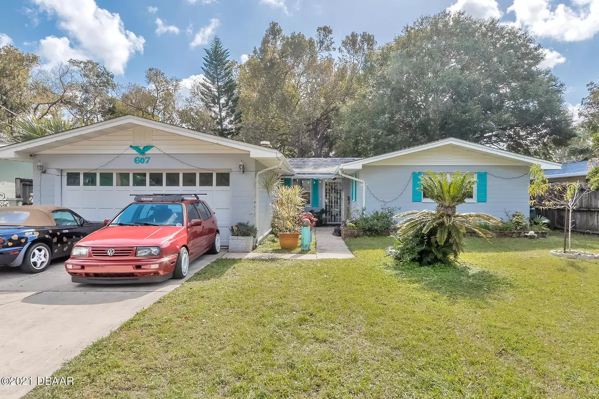 Holly Hill, FL 32117,607 Center LN