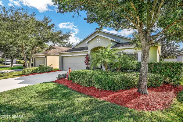 Vero Beach, FL 32960,817 Greenleaf CIR