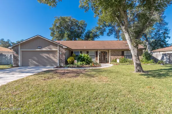 1306 Wandering Oaks DR, Ormond Beach, FL 32174