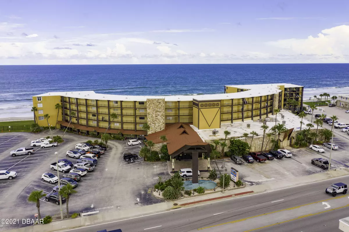 Daytona Beach Shores, FL 32118,2301 Atlantic AVE #330