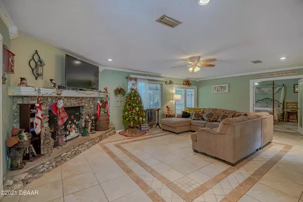 Deleon Springs, FL 32130,4660 Tomoka DR