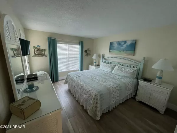 New Smyrna Beach, FL 32169,3801 Atlantic AVE #227