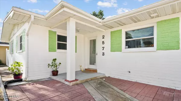 Daytona Beach, FL 32118,2573 Coral WAY