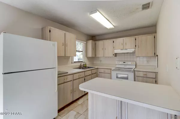 Oak Hill, FL 32759,170 Nancy ST