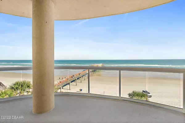 Daytona Beach Shores, FL 32118,3703 Atlantic AVE #408