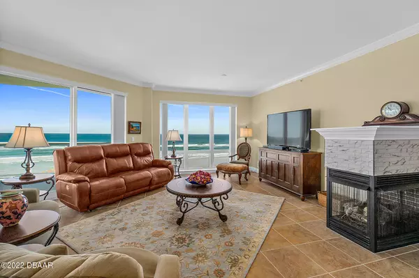 Daytona Beach Shores, FL 32118,3703 Atlantic AVE #408