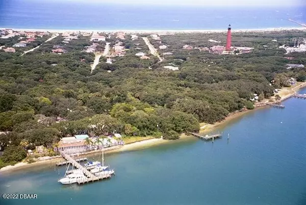 Ponce Inlet, FL 32127,4572 Peninsula DR
