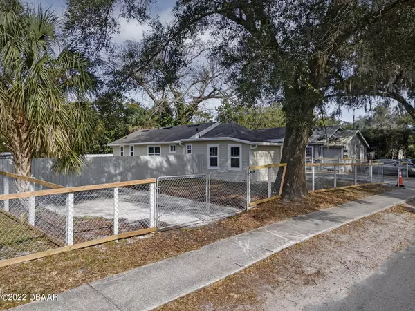 Deland, FL 32724,645 Howry AVE