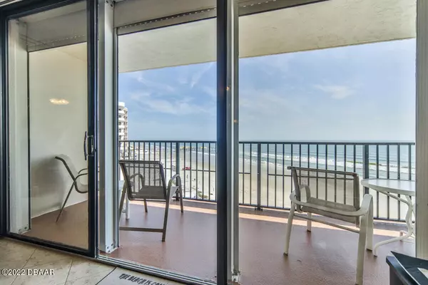 Daytona Beach Shores, FL 32118,3757 Atlantic AVE #702