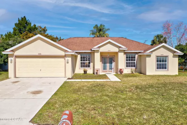 35 Prince Eric LN, Palm Coast, FL 32164