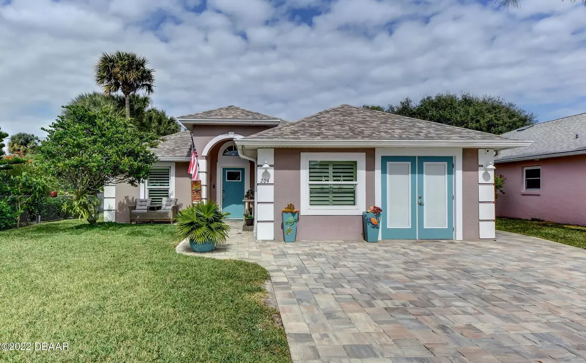 New Smyrna Beach, FL 32169,204 Normandy AVE