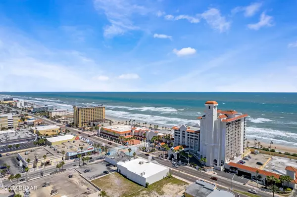 Daytona Beach, FL 32118,600 Atlantic AVE #1206