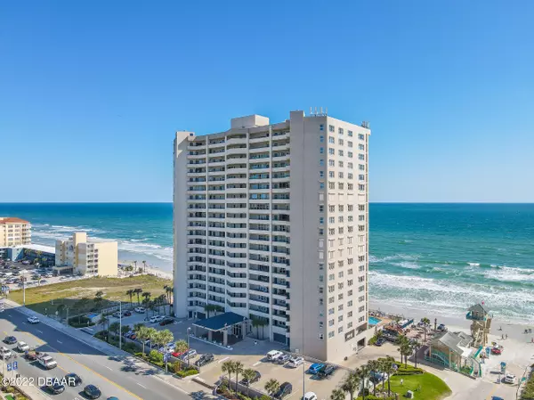 Daytona Beach Shores, FL 32118,3425 Atlantic AVE #401