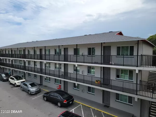 900 Peninsula DR #304, Daytona Beach, FL 32118