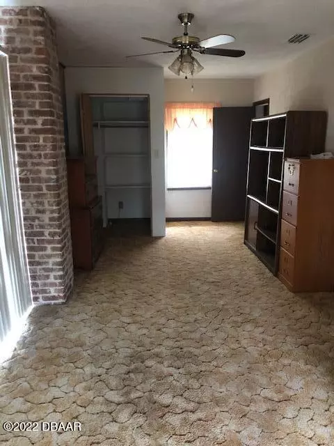 Holly Hill, FL 32117,215 2nd ST