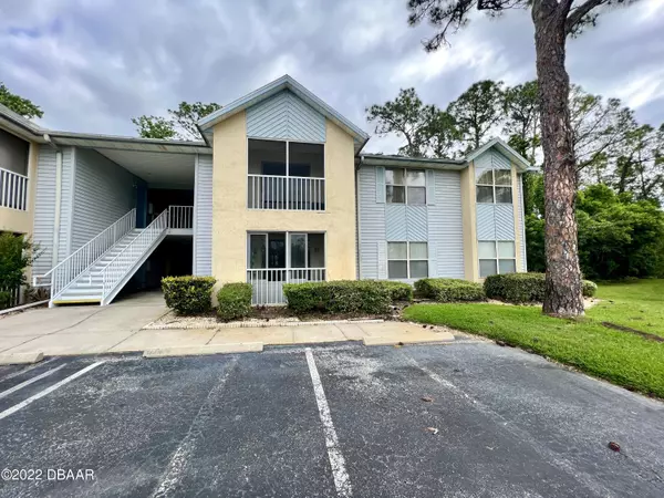 101 Bent Tree DR #6, Daytona Beach, FL 32114