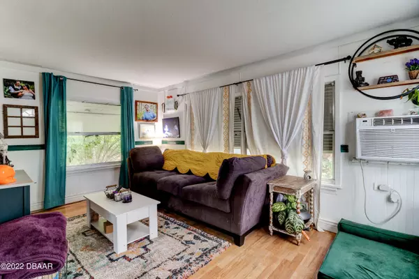 Belleview, FL 34420,5918 SE Foss RD