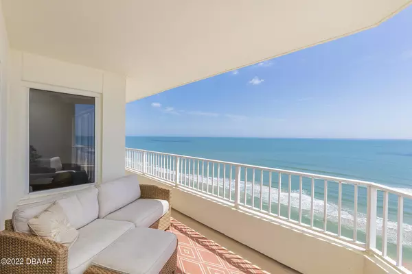 Daytona Beach Shores, FL 32118,2937 Atlantic AVE #1806