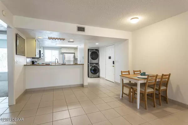 Daytona Beach, FL 32119,348 Bob White CT #119H