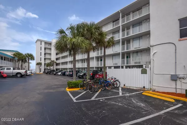 Daytona Beach, FL 32118,935 Atlantic AVE #208